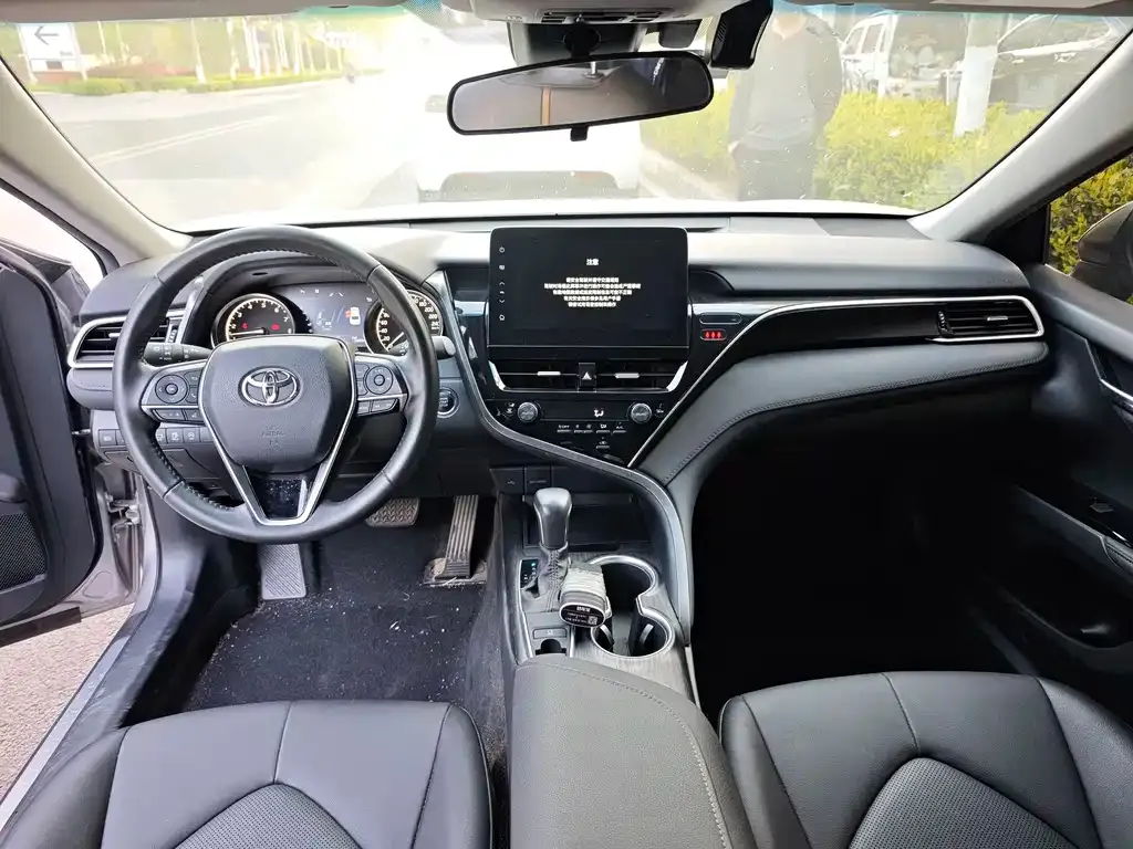 Toyota Camry 2022 из CN, фото 10