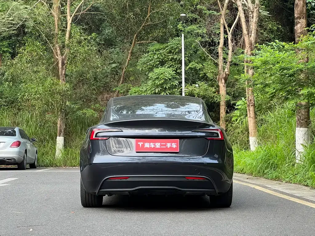 Tesla Model 3 2025 из CN, фото 7