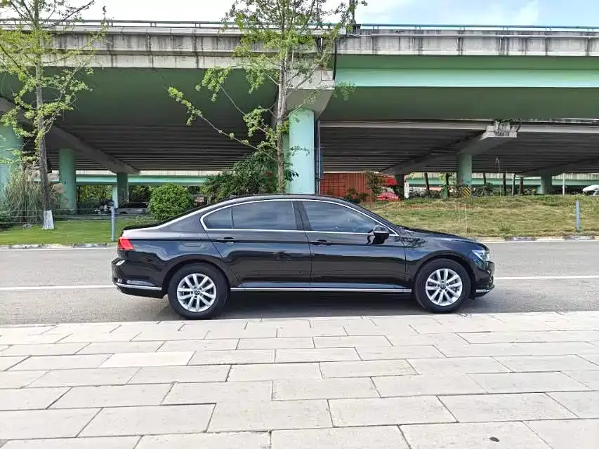 Volkswagen Magotan 2022 из CN, фото 5