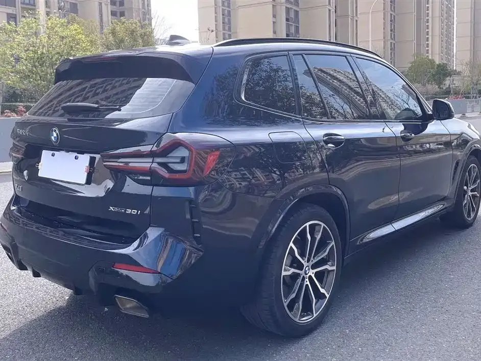 BMW X3 — фото 9