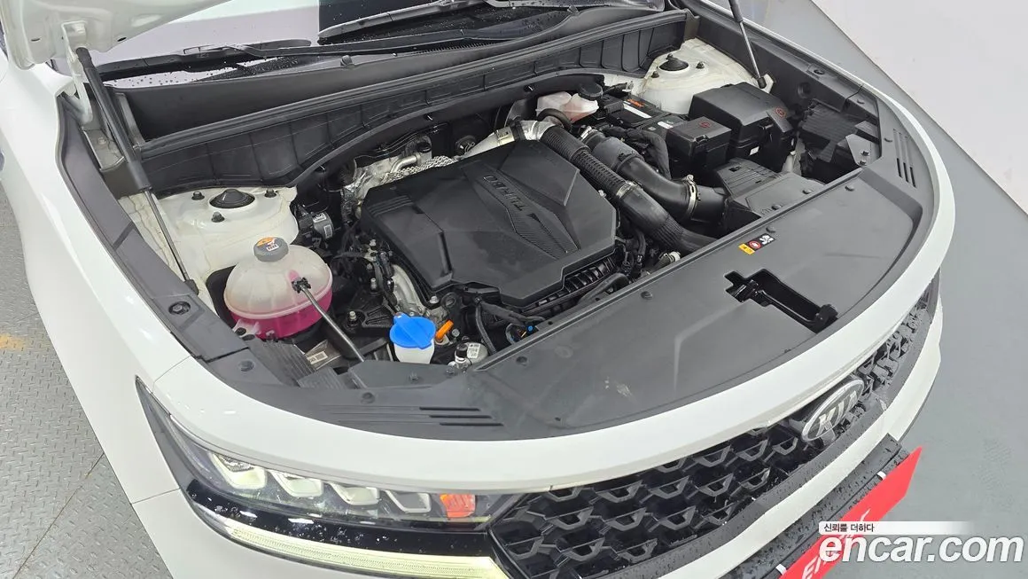 Kia Sorento — фото 8
