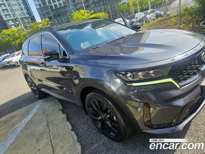 Kia Sorento — фото 10