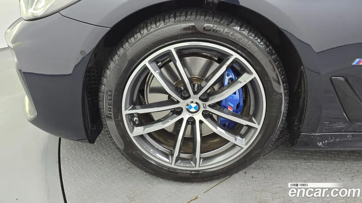 BMW 5-Series 2023 из KR, фото 9