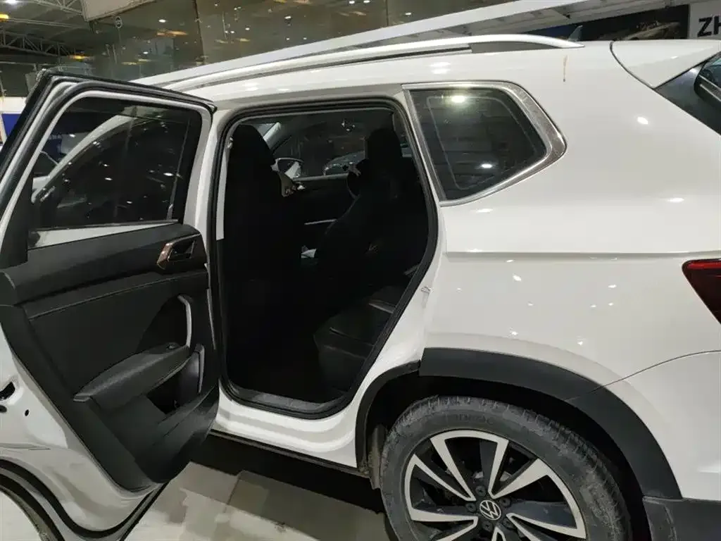 Volkswagen Tharu 2021 из CN, фото 2