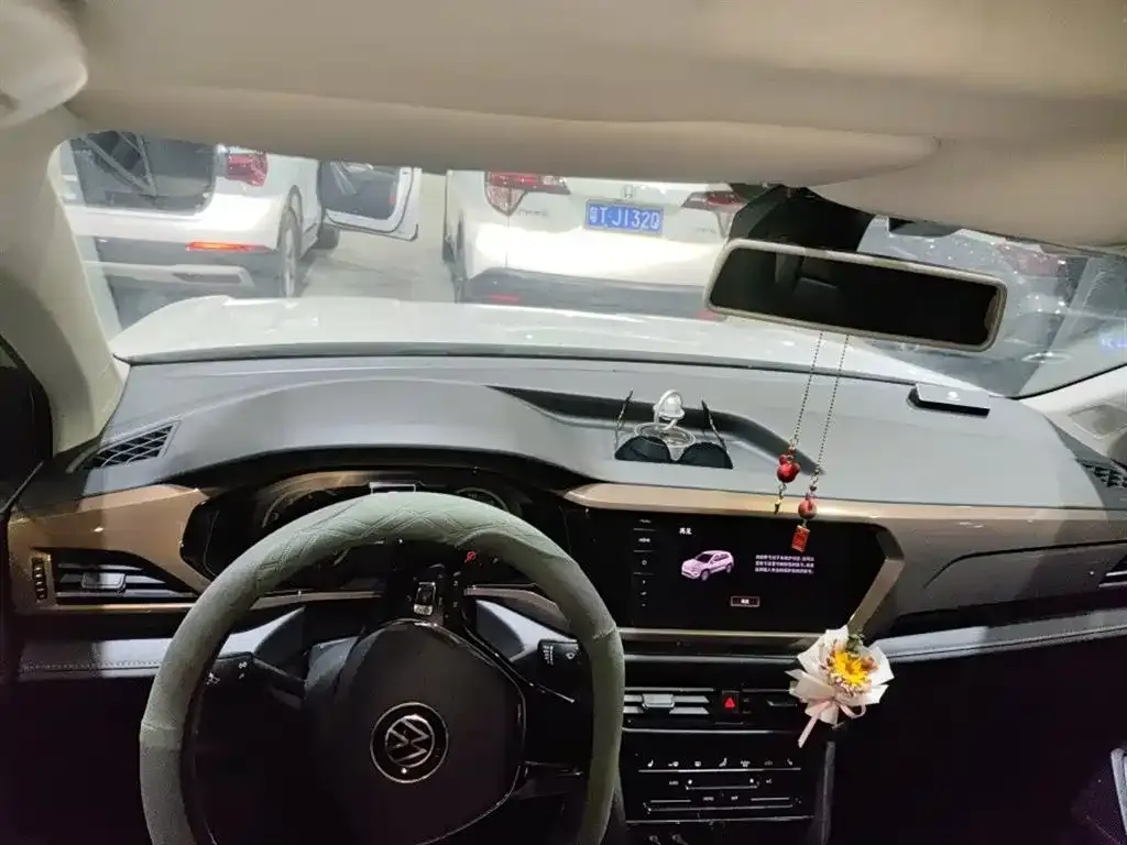 Volkswagen Tharu 2021 из CN, фото 9