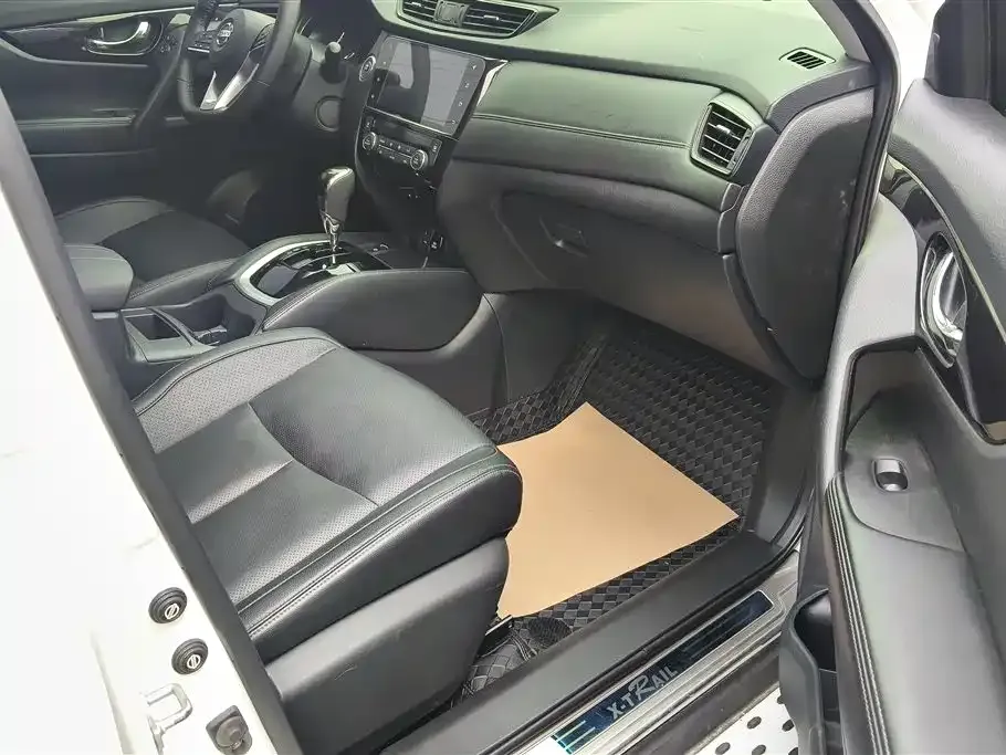 Nissan X-Trail 2022 из CN, фото 4