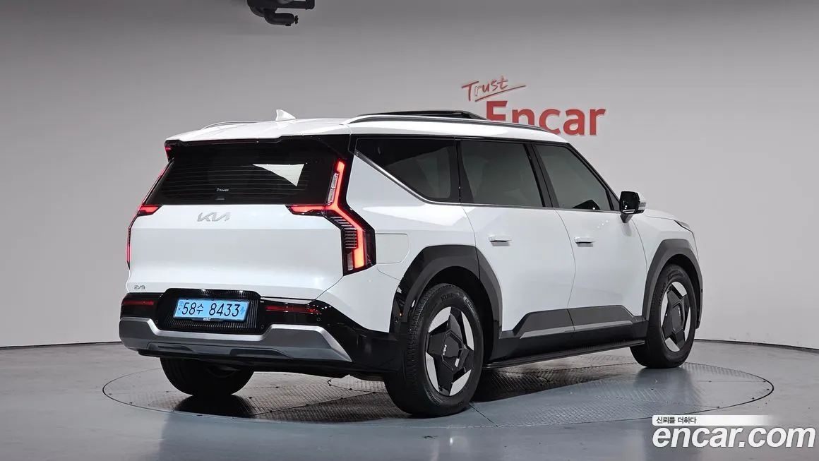 Kia EV9 2024 из KR, фото 3