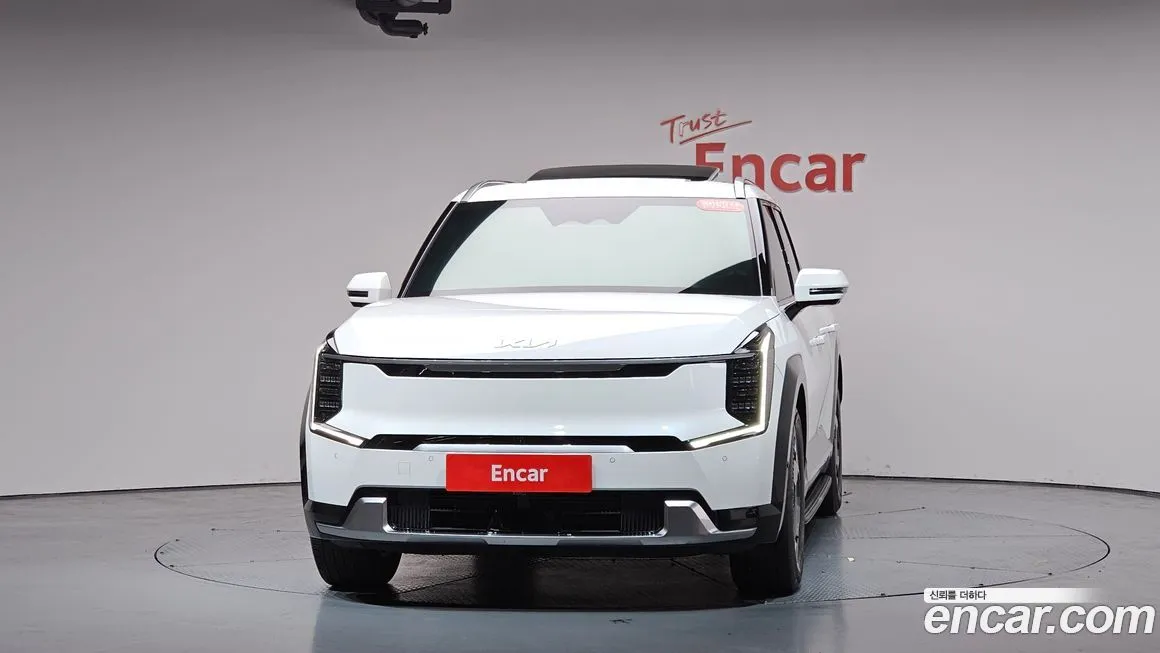 Kia EV9 2024 из KR, фото 2