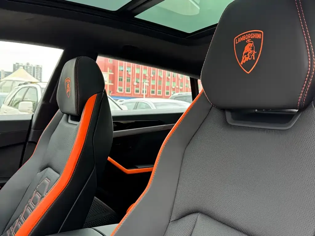 Lamborghini Urus SE 2026 из CN, фото 4