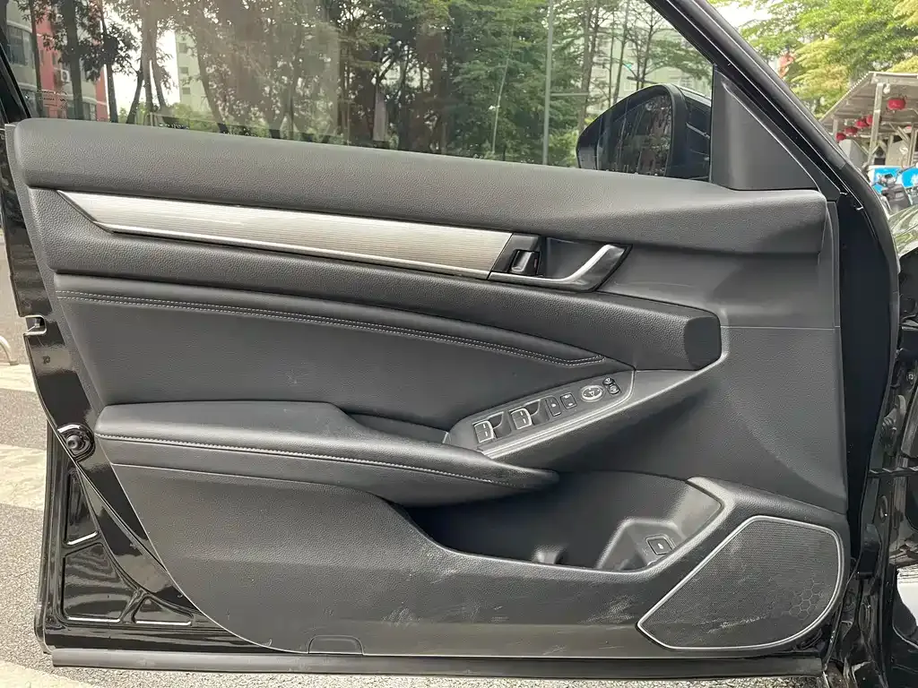 Honda Accord 2022 из CN, фото 5