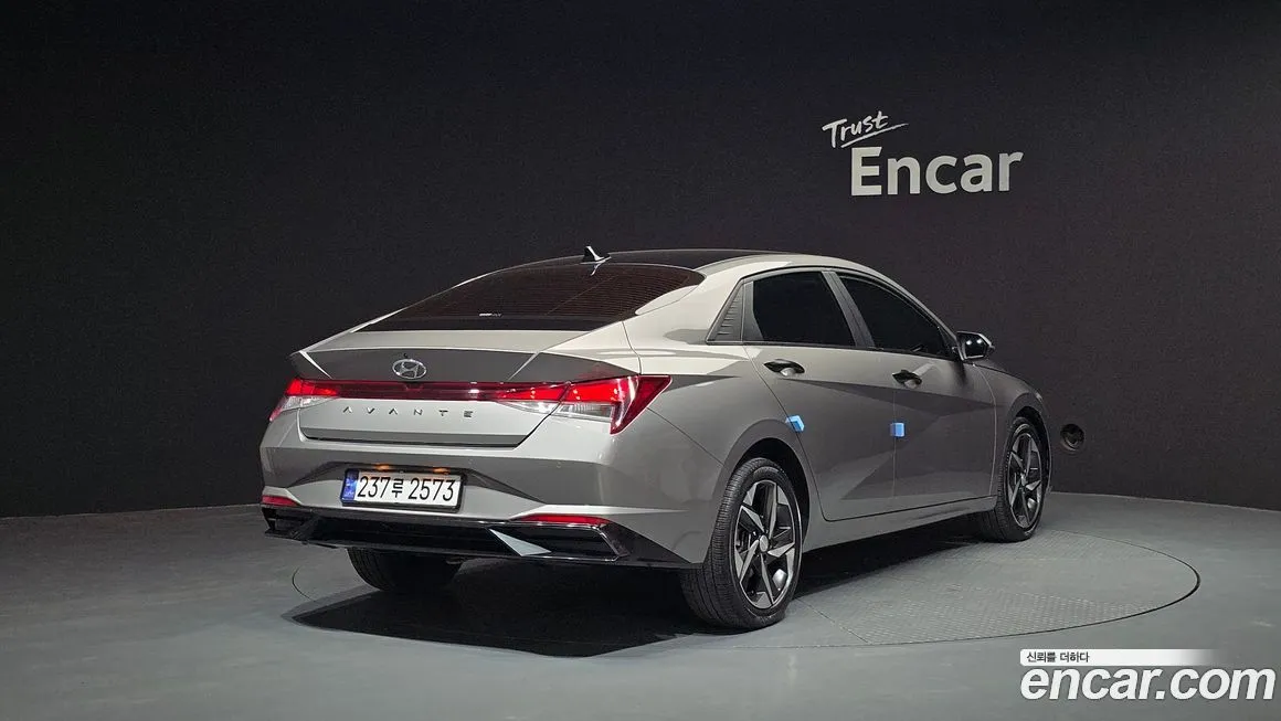 Hyundai AVANTE — фото 8
