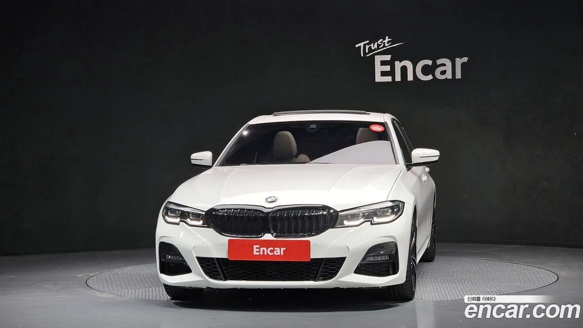 BMW 3-Series 2022 из KR, фото 3