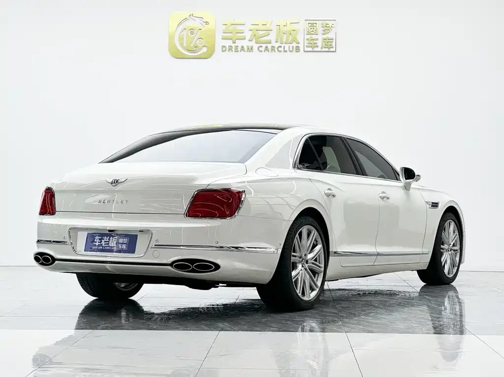 Bentley Flying Spur 2023 из CN, фото 3