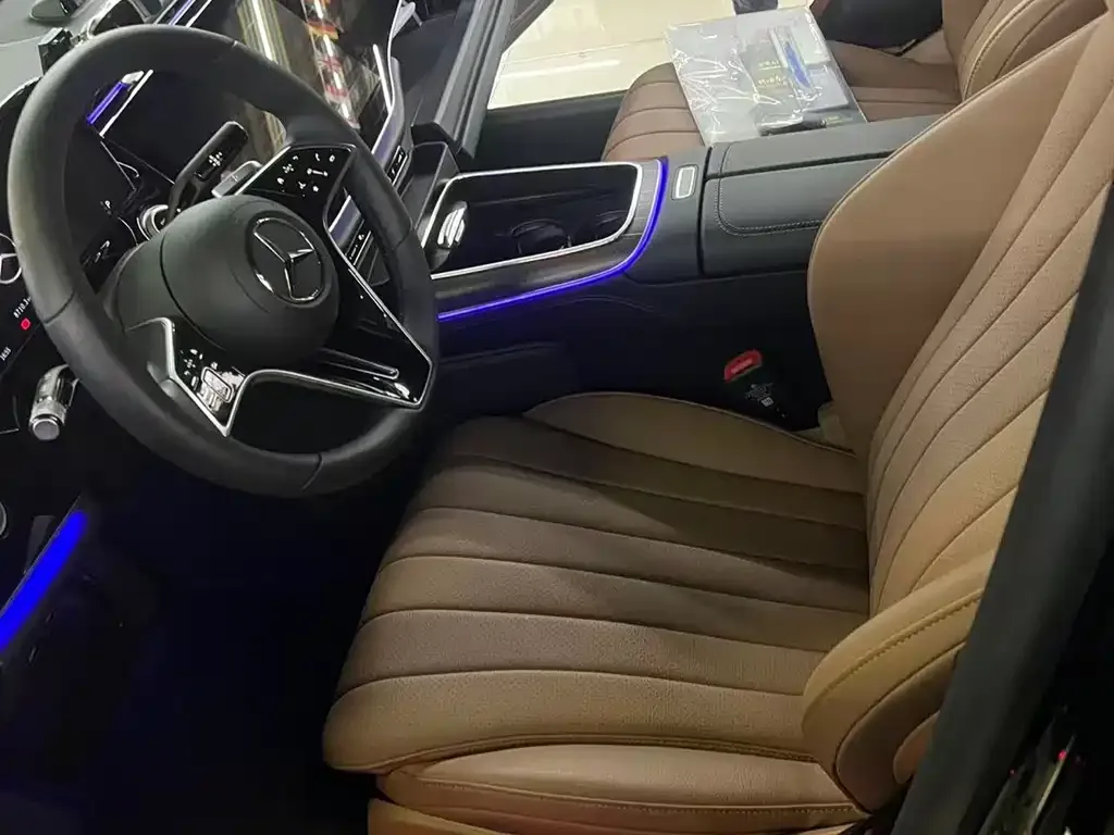 Mercedes-Benz E-Class 2025 из CN, фото 3