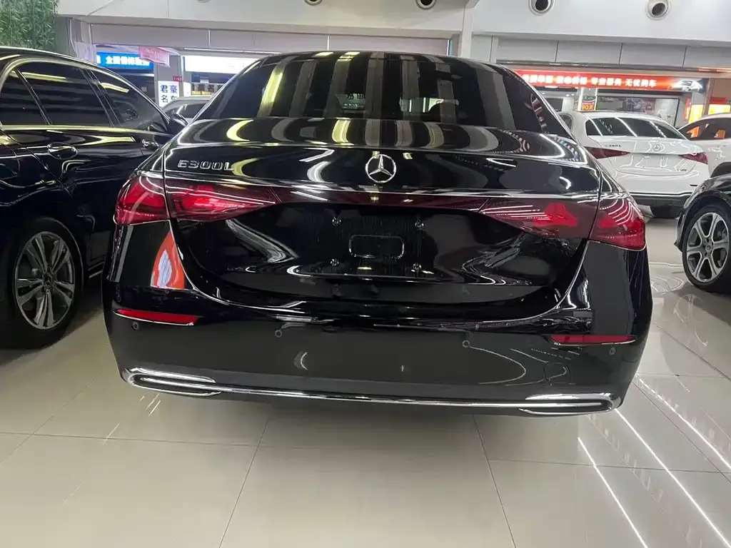 Mercedes-Benz E-Class 2025 из CN, фото 6
