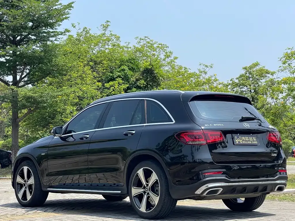 Mercedes-Benz GLC — фото 10