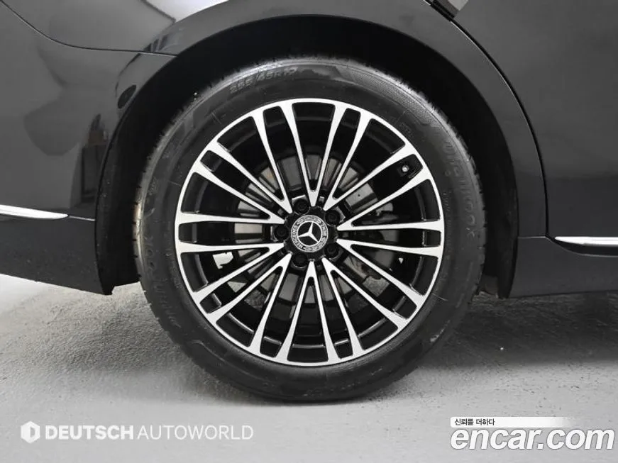 Mercedes-Benz S-Class 2025 из KR, фото 4