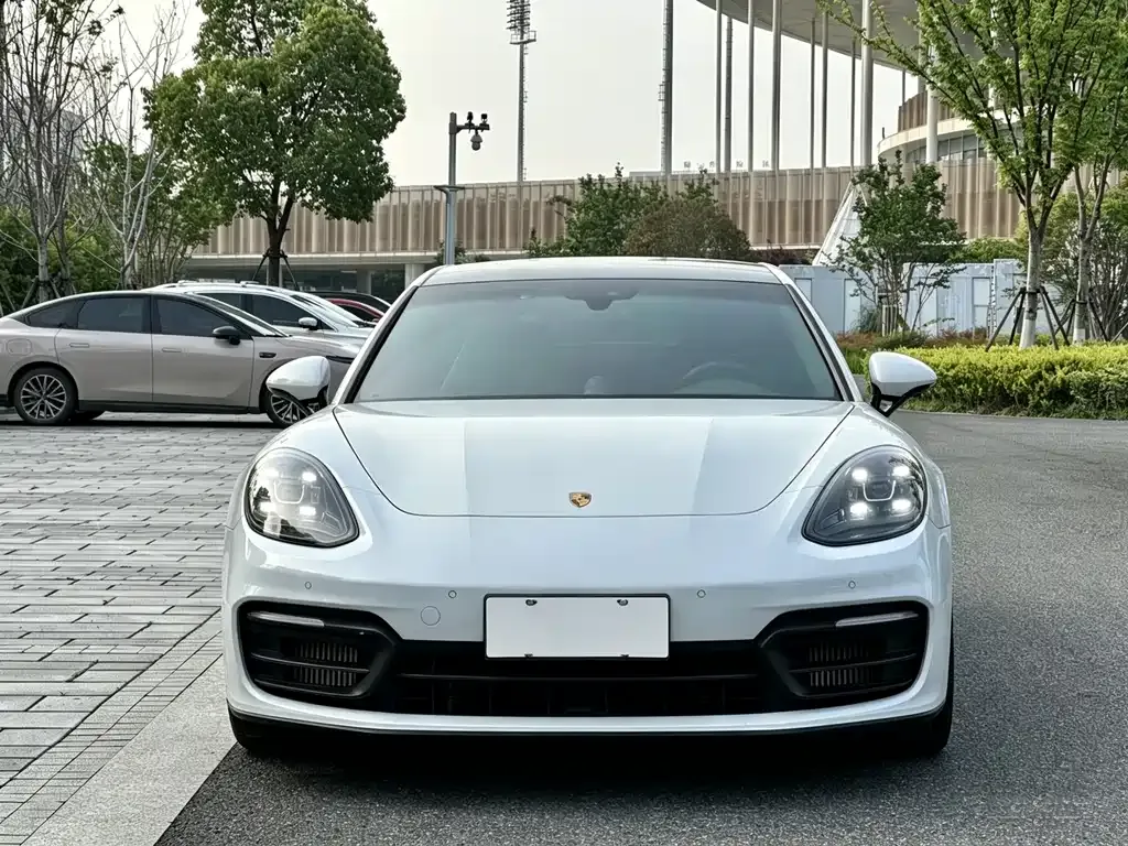 Porsche Panamera — фото 8