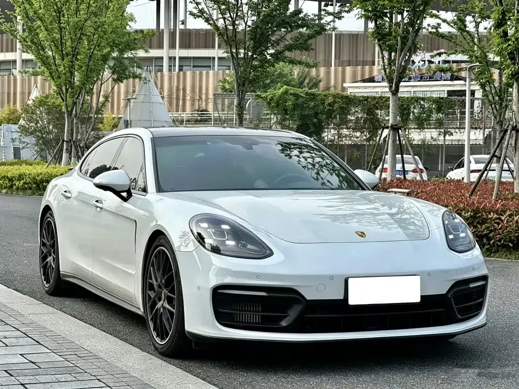 Porsche Panamera — фото 5