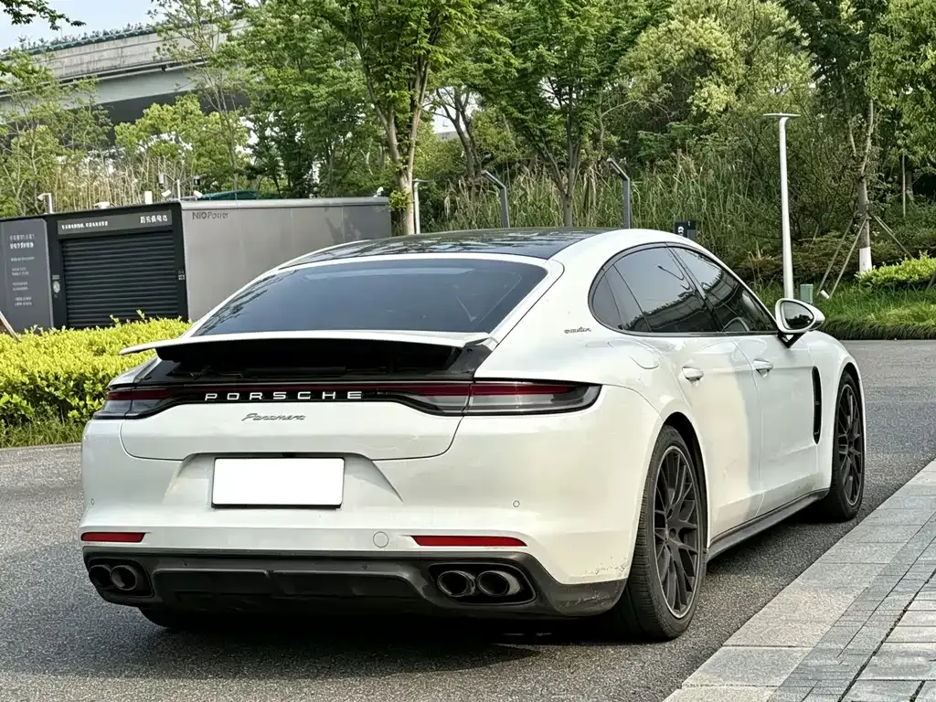 Porsche Panamera — фото 4