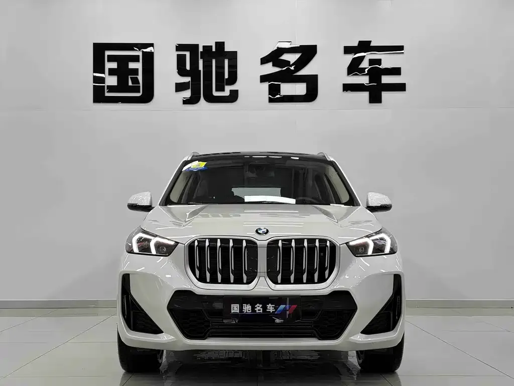 BMW X1 — фото 7