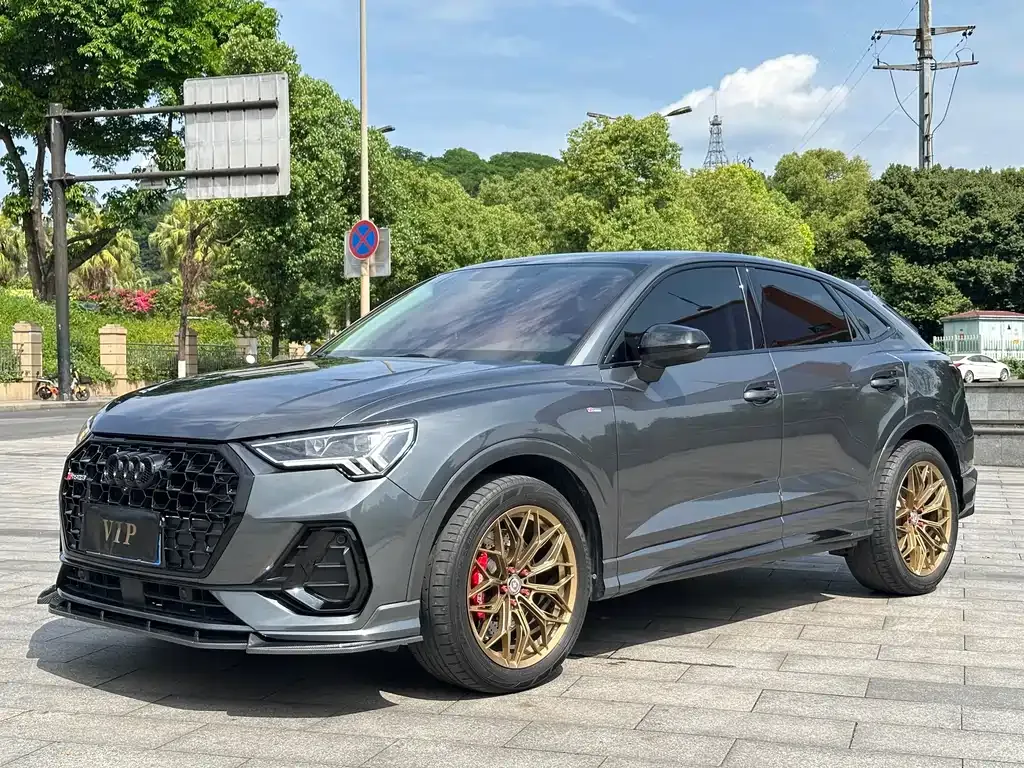 Audi Q3 Sportback 2022 из CN, фото 1
