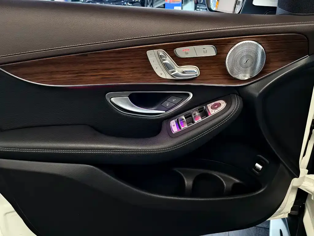 Mercedes-Benz GLC 2021 из CN, фото 9