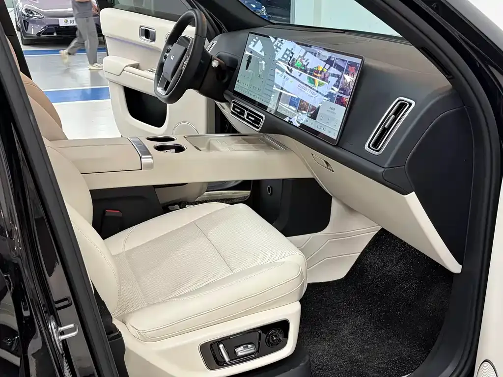 Li Auto L9 2025 из CN, фото 9