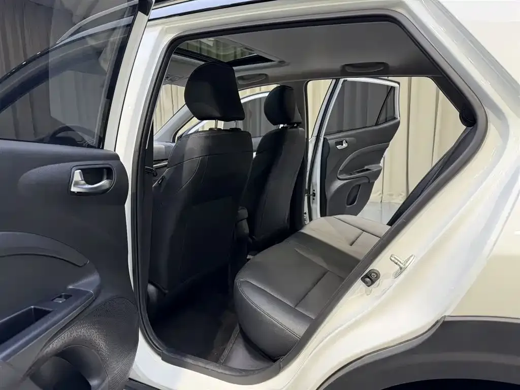 Kia KX1 — фото 8