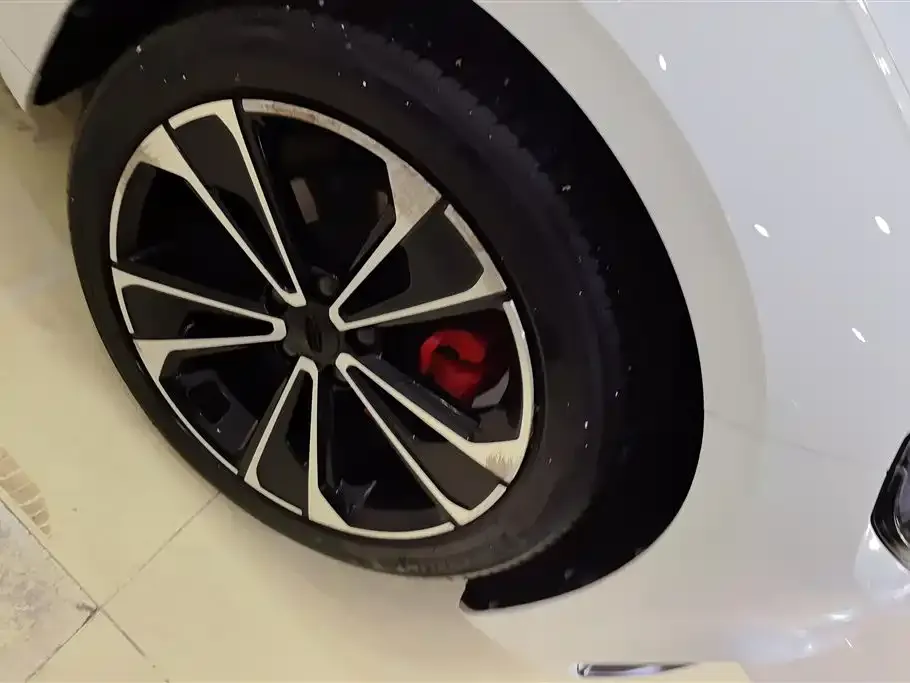 Geely Xingrui 2021 из CN, фото 2