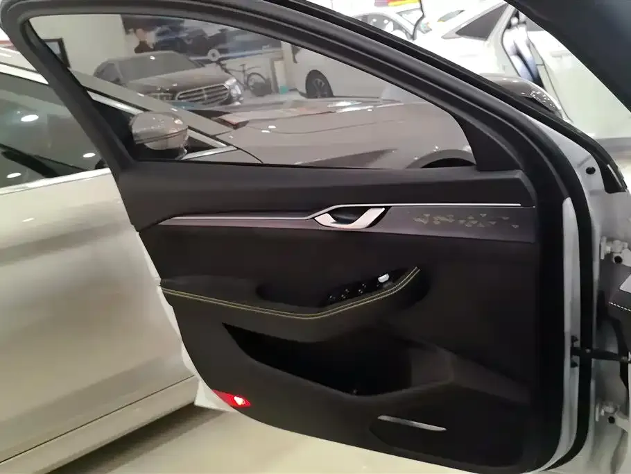 Geely Xingrui 2021 из CN, фото 3