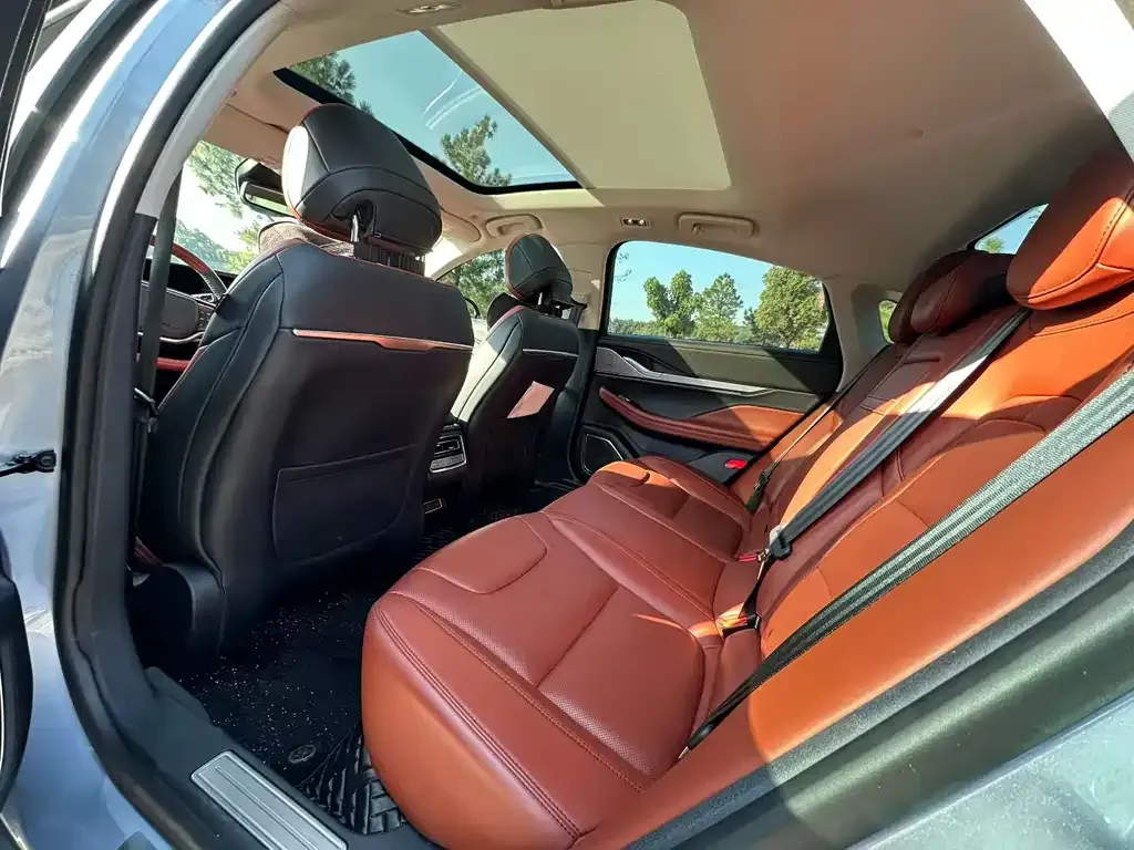 Lincoln Z 2022 из CN, фото 2