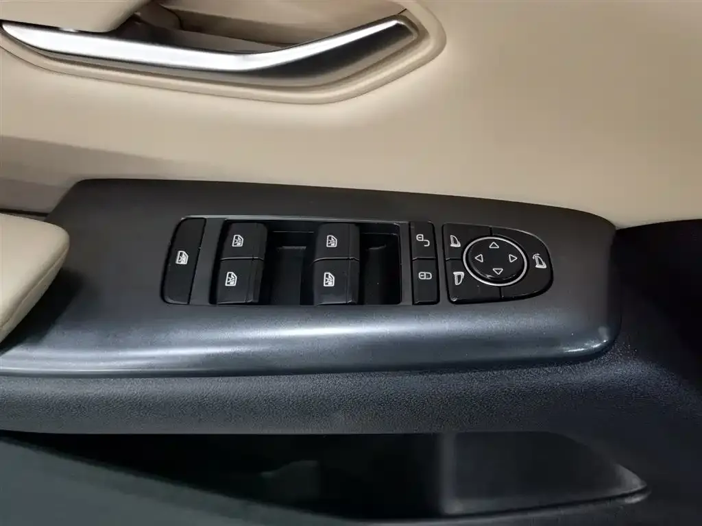 BYD Pro New Energy — фото 5