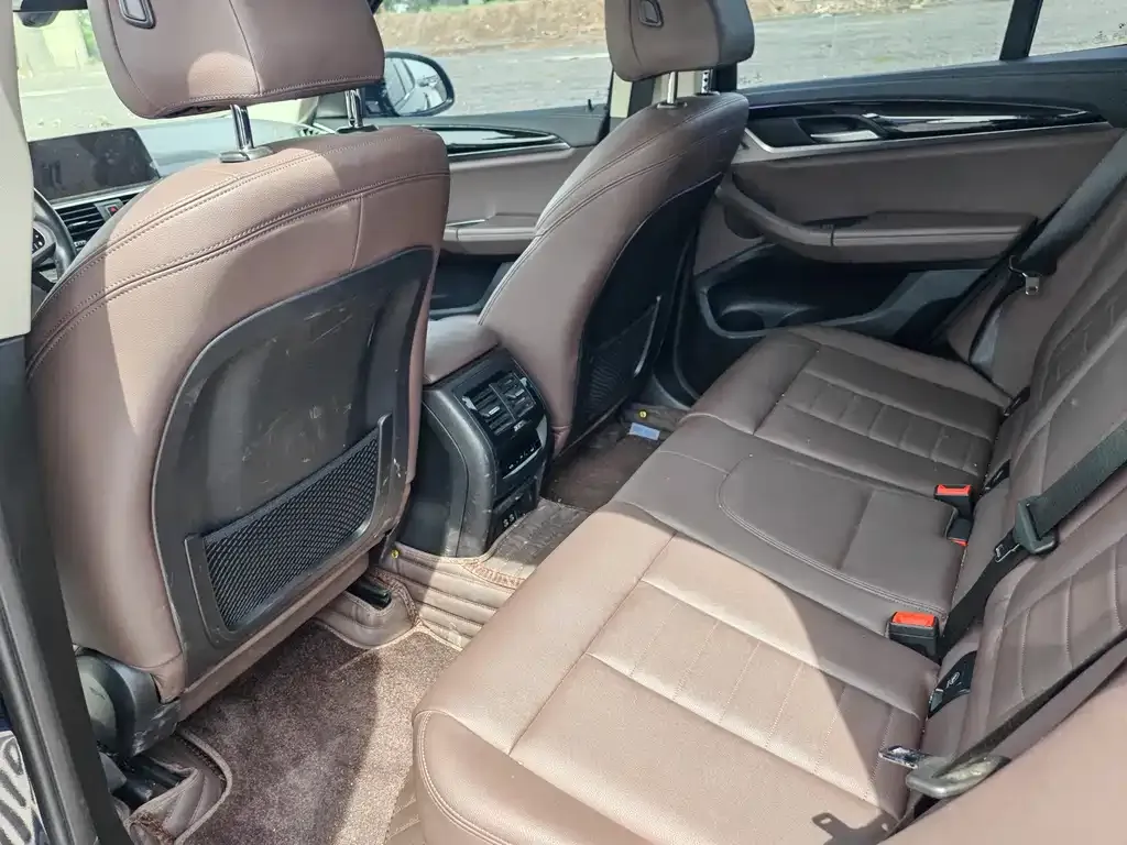 BMW X3 2021 из CN, фото 2
