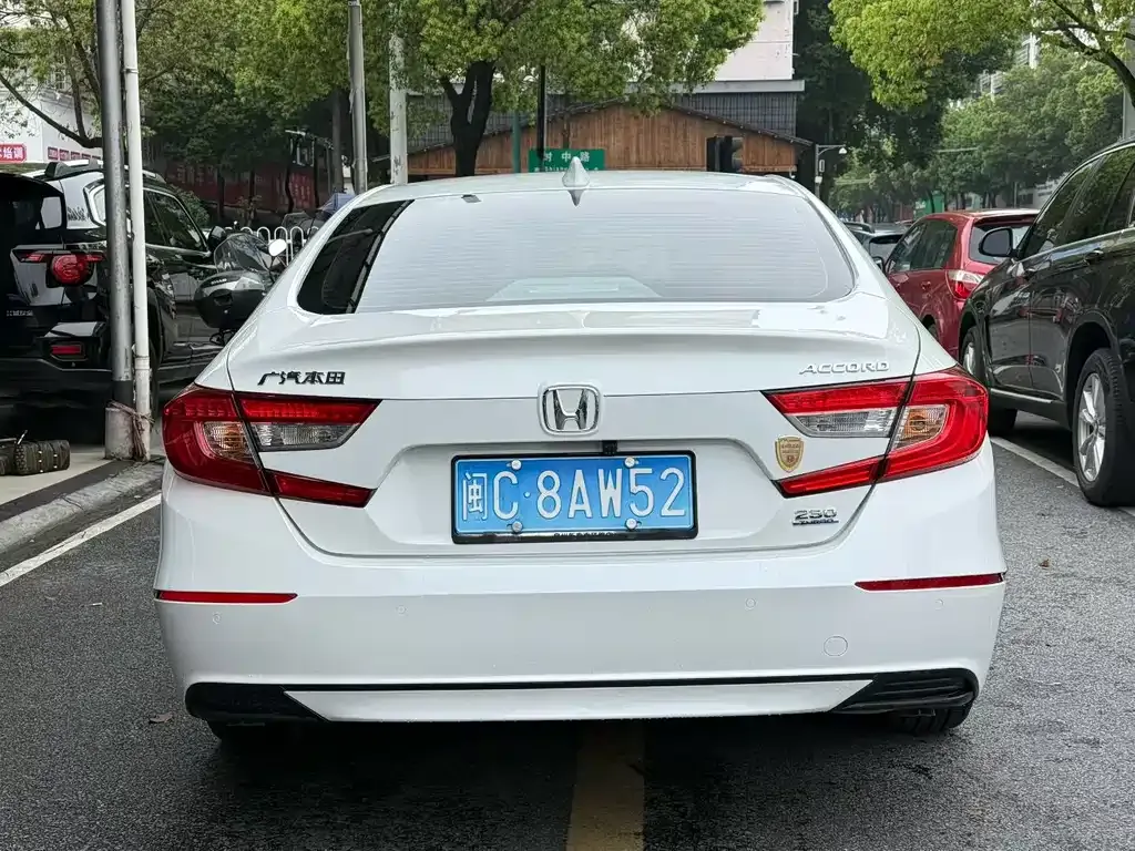 Honda Accord 2021 из CN, фото 9
