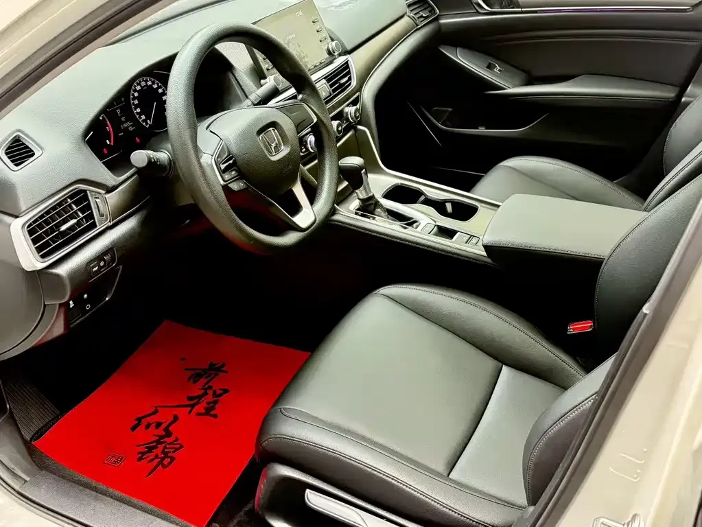 Honda Accord 2021 из CN, фото 3