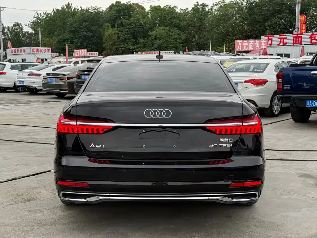 Audi A6L 2023 из CN, фото 3