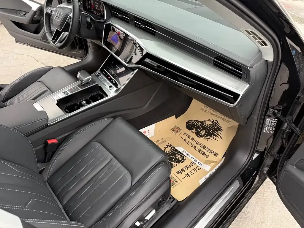 Audi A6L 2023 из CN, фото 4