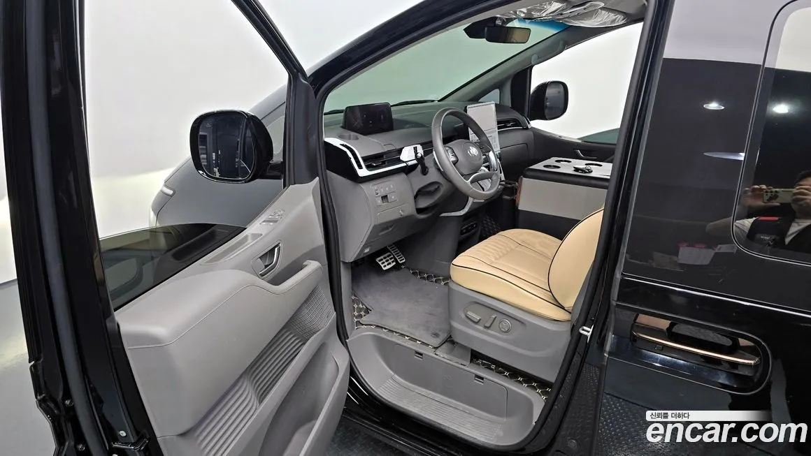 Hyundai Staria — фото 8