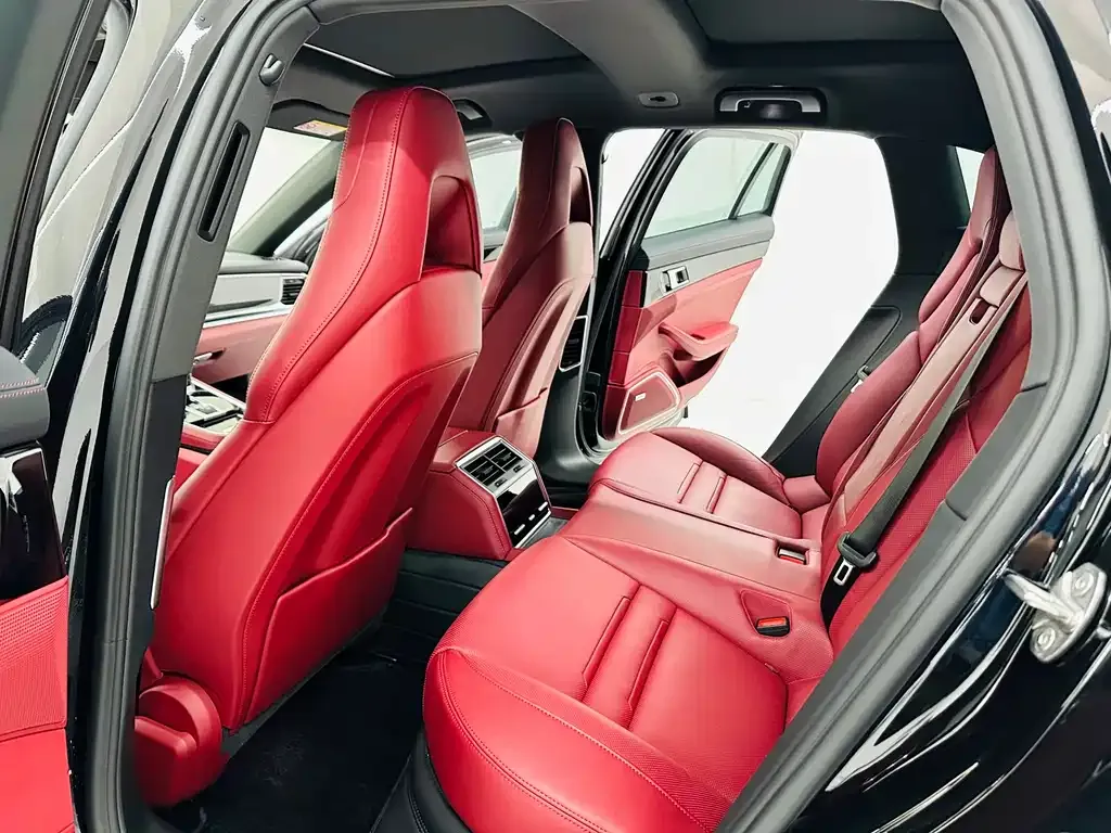Porsche Panamera — фото 10