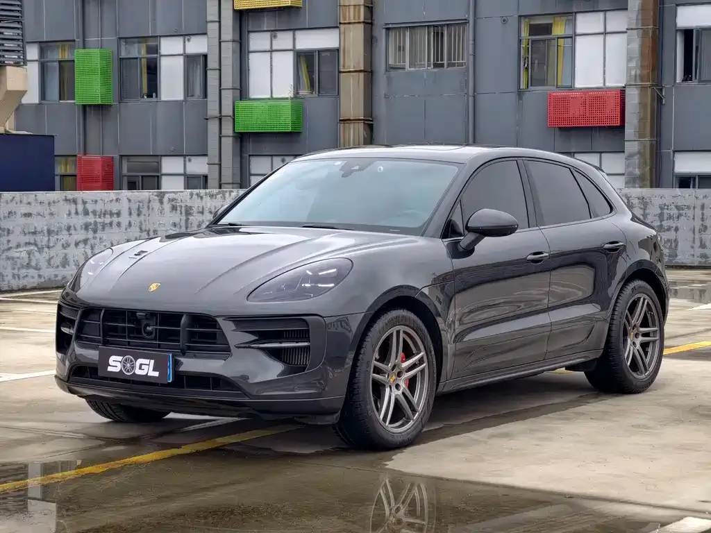 Porsche Macan — фото 1