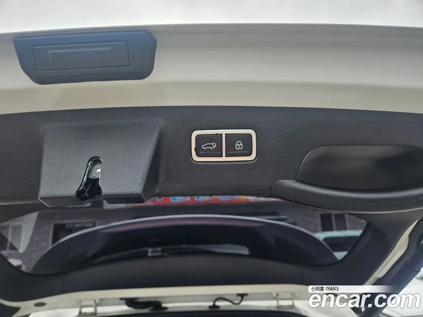 Kia Sorento — фото 6