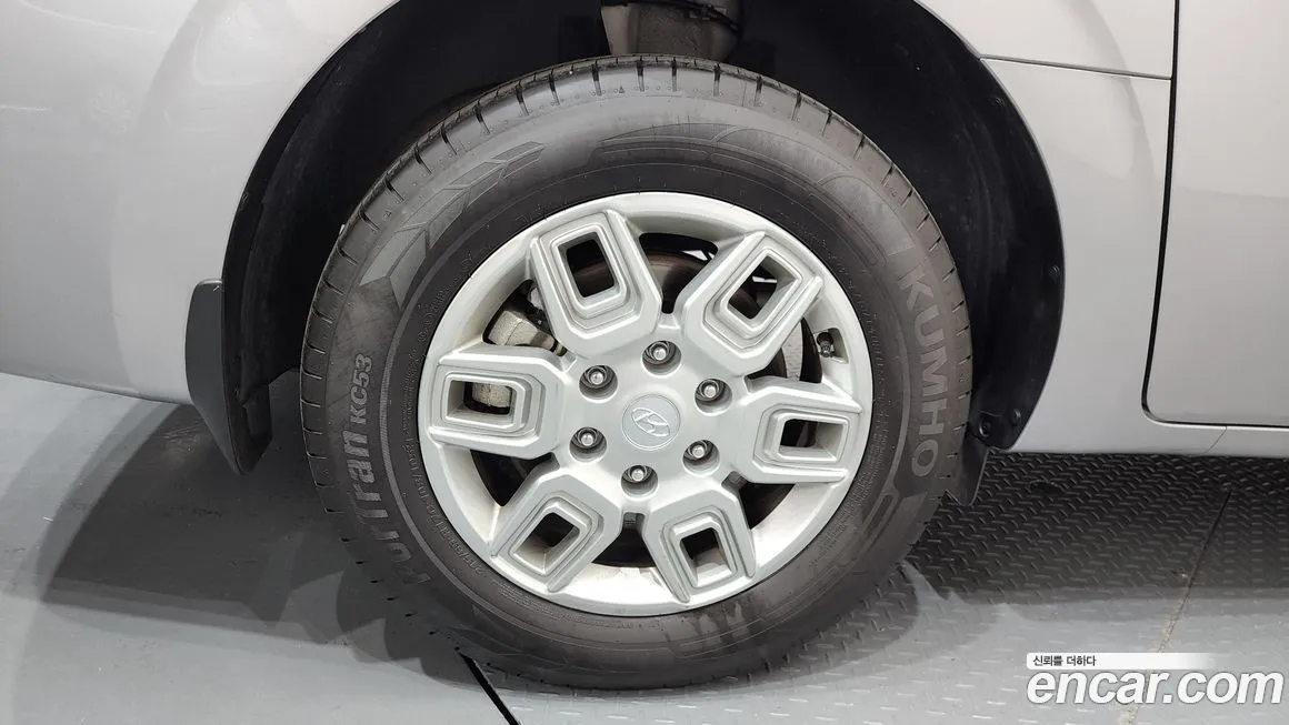 Hyundai Staria 2024 из KR, фото 5