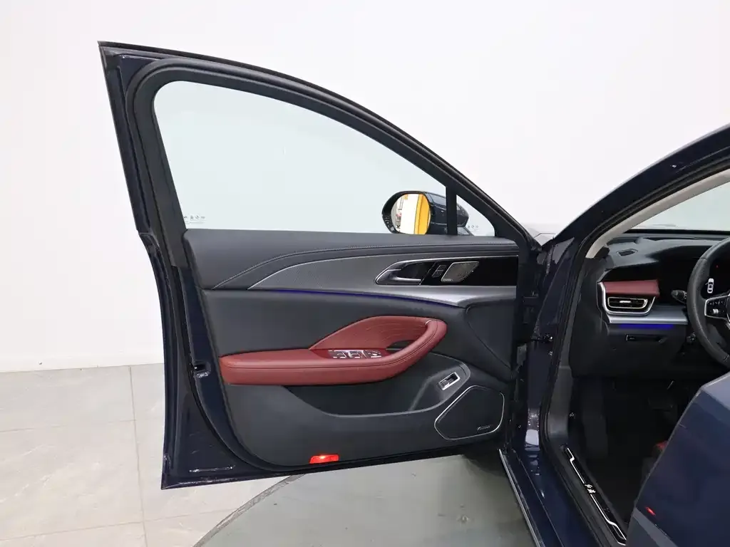 Hongqi H5 2023 из CN, фото 3