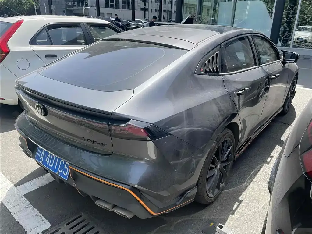 Changan UNI-V 2022 из CN, фото 2