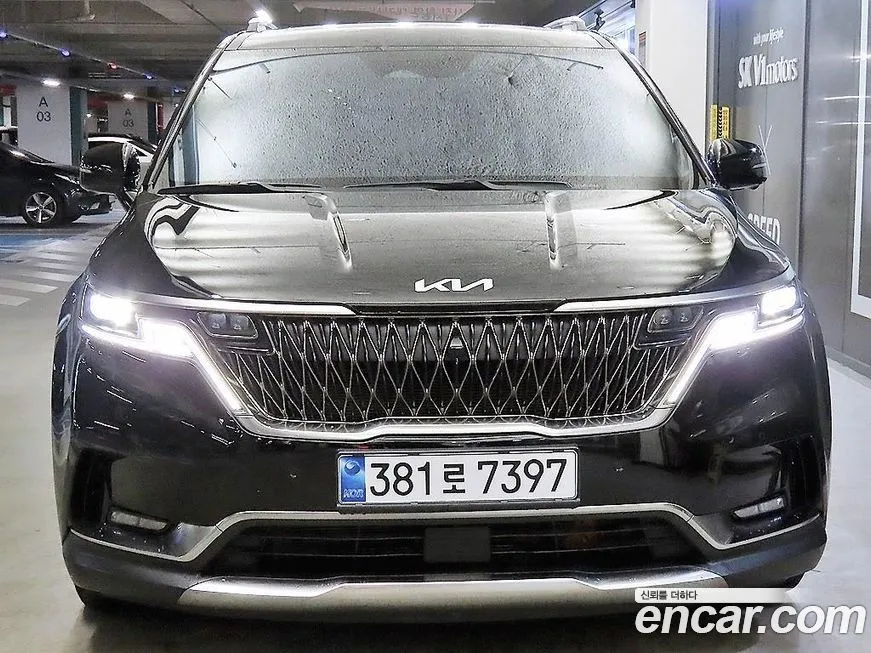 Kia Carnival — фото 1