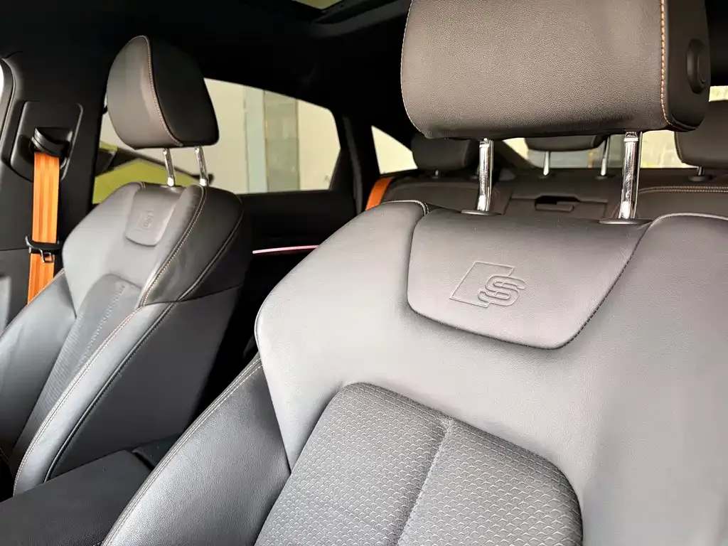 Audi e-tron (Import) 2022 из CN, фото 8