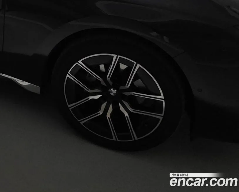 BMW 7-Series 2026 из KR, фото 2
