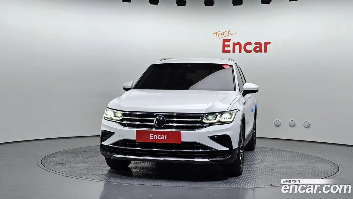 Volkswagen Tiguan 2022 из KR, фото 2