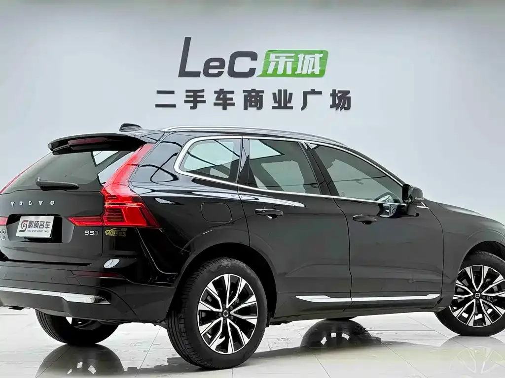 Volvo XC60 2024 из CN, фото 4